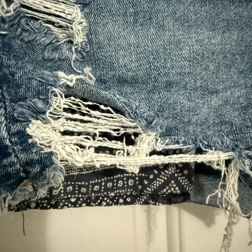 American Eagle Outfitters Blue Denim Jean Shorts *GOOD USED CONDITION*